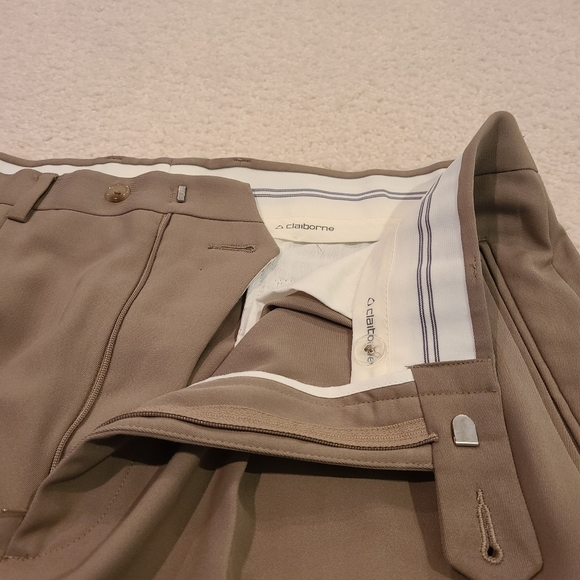 Claiborne Men's Pleated & Cuffed Pants Size 36x32 - Picture 4 of 15